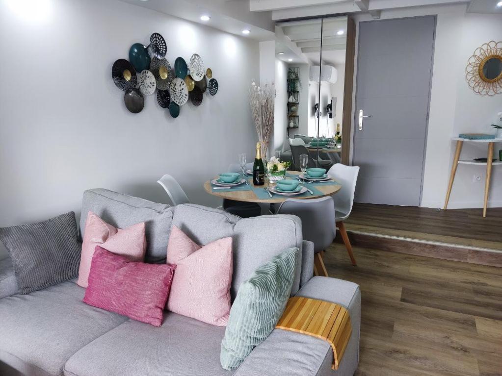 Comfortable Air-Conditioned T3 In The Heart Of Amboise With Parking Space Exteriör bild